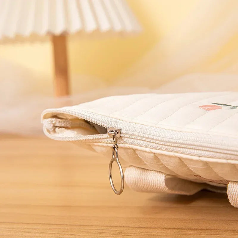 Élégant Sac à Couches Brodé en Coton - mon-sac-a-langer