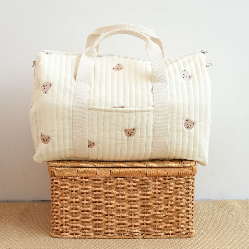 Sac à Langer Élégant en Coton Brodé et Doublure Matelassée - mon-sac-a-langer