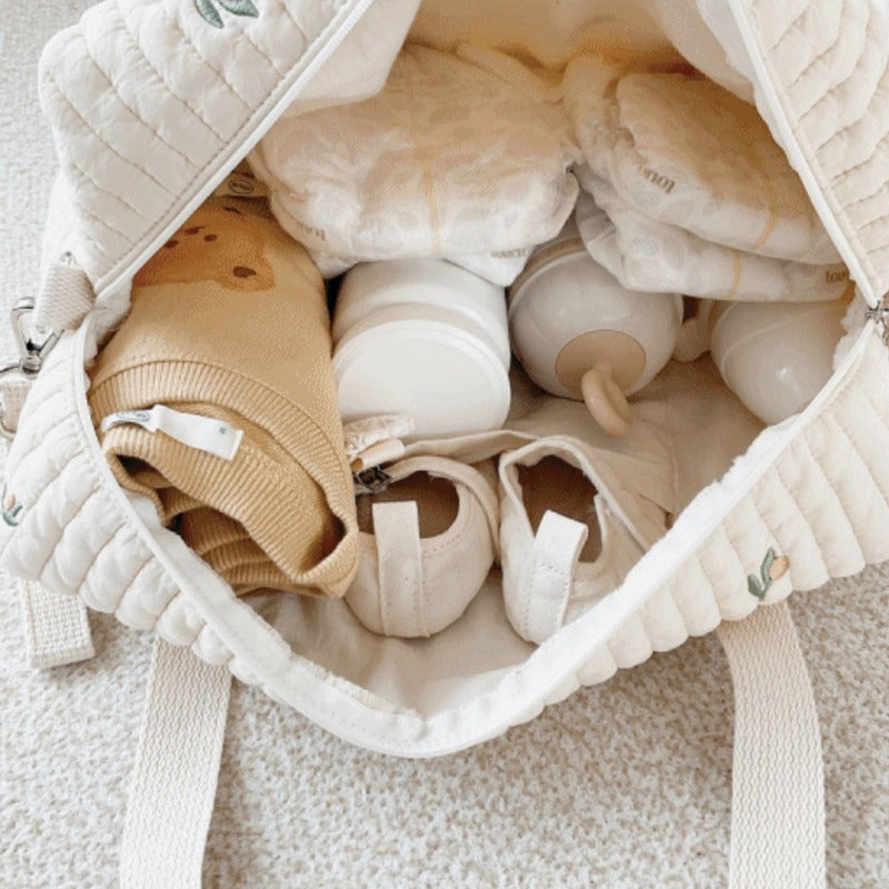 Sac à Langer Élégant en Coton Brodé et Doublure Matelassée - mon-sac-a-langer